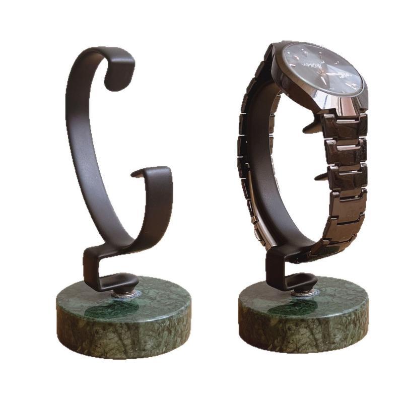 Uhrenständer mit Marmorsockel, – Jewelry And Watches Inc Bewertung und Preis